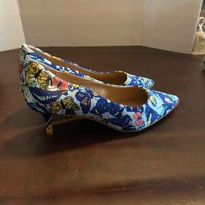 Butterfly high heels